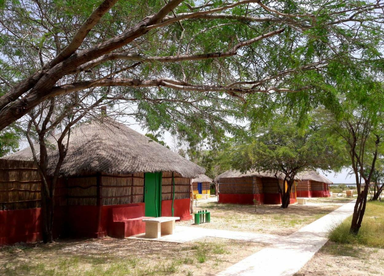 Campement Hakuna Lodge Mar Lodj Экстерьер фото